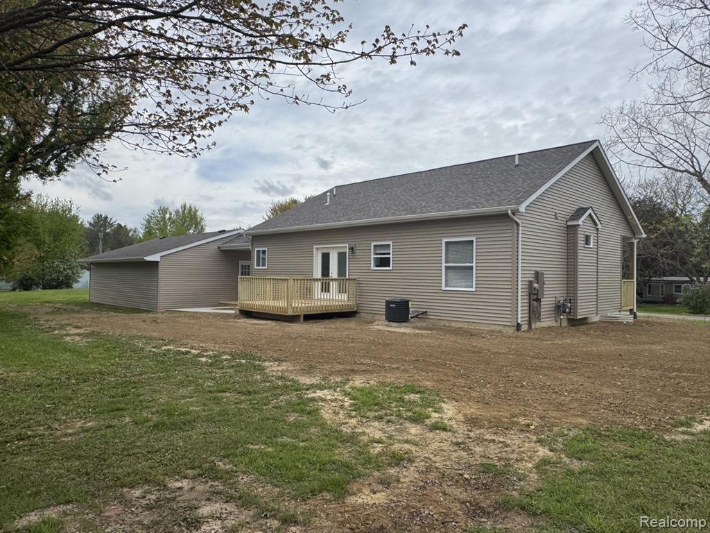 1939 Manchester Drive, Lapeer, MI 48446 — Photo 7