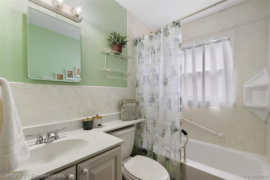4155 Kempf Street, Waterford, MI 48329 — Photo 29