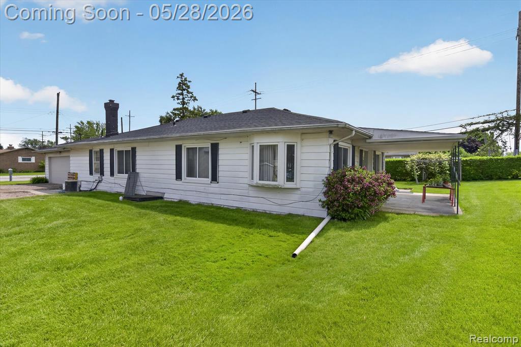 29886 Pointe Drive, Rockwood, MI — Photo 38