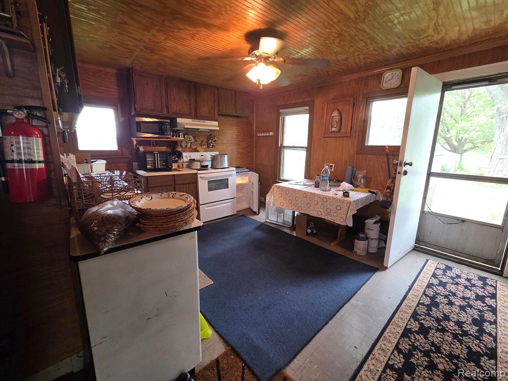 6560 DICKINSON ISLAND Island, Algonac, MI 48001 — Photo 6