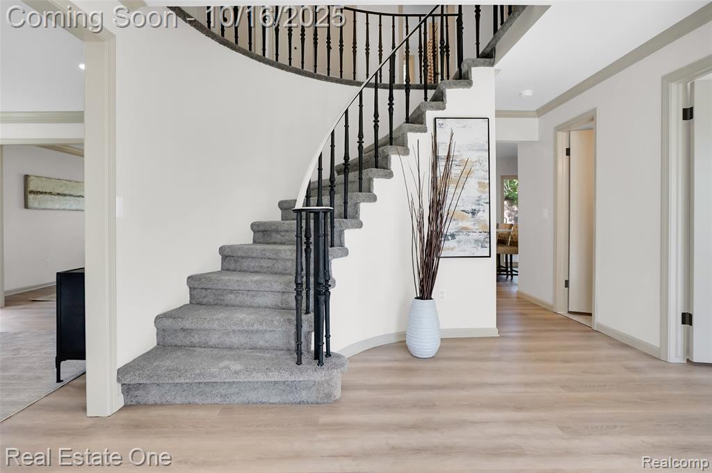 5275 Cheltenham Drive, Troy, MI 48098 — Photo 3