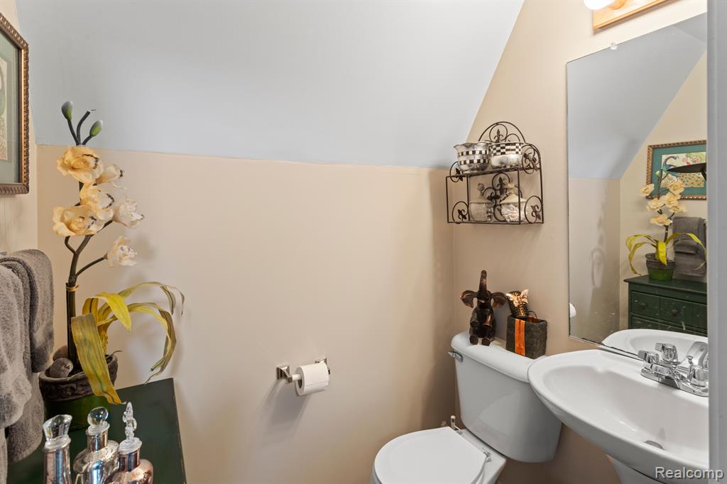 9195 SCHILL Road, Saline, MI 48176 — Photo 28