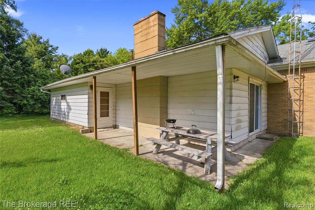 3290 Drexel Avenue, Flint, MI 48506 — Photo 6