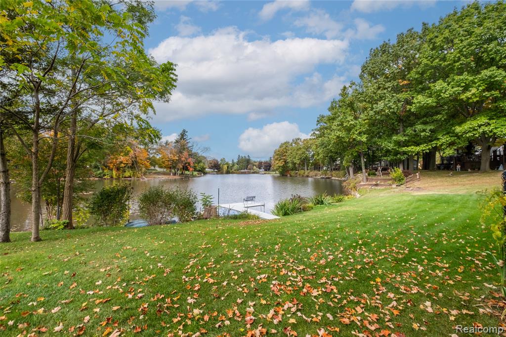 1704 Lakewood Circle, Lapeer, MI, 48446