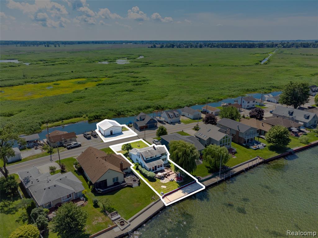 8107 Anchor Bay Drive, Clay, MI 48001 — Photo 57