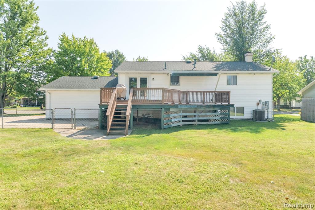 500 Connecticut Avenue, Marysville, MI 48040 — Photo 40