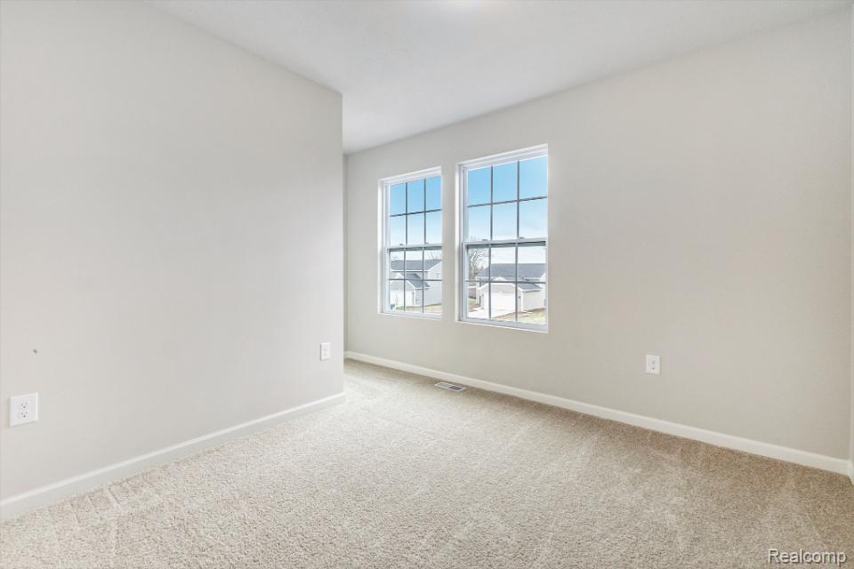 8185 Moonlight Creek Lane, Fowlerville, MI 48836 — Photo 27