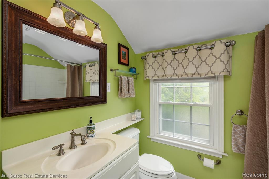 441 McKinley Avenue, Grosse Pointe Farms, MI 48236 — Photo 21