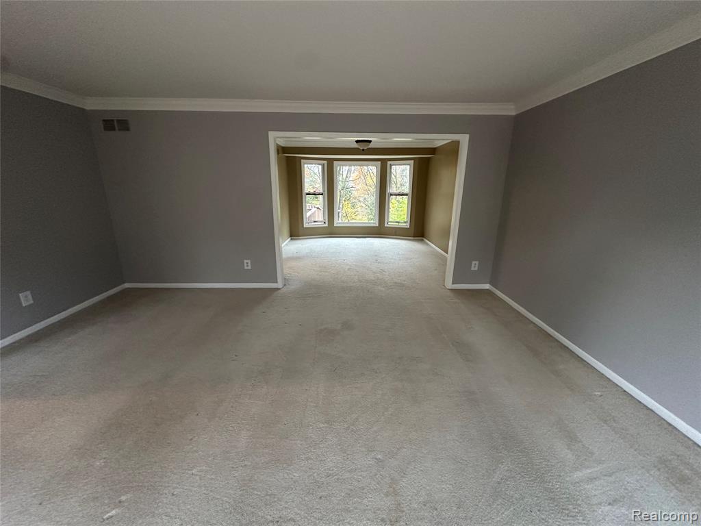6473 Red Oak Drive, Troy, MI 48098 — Photo 7