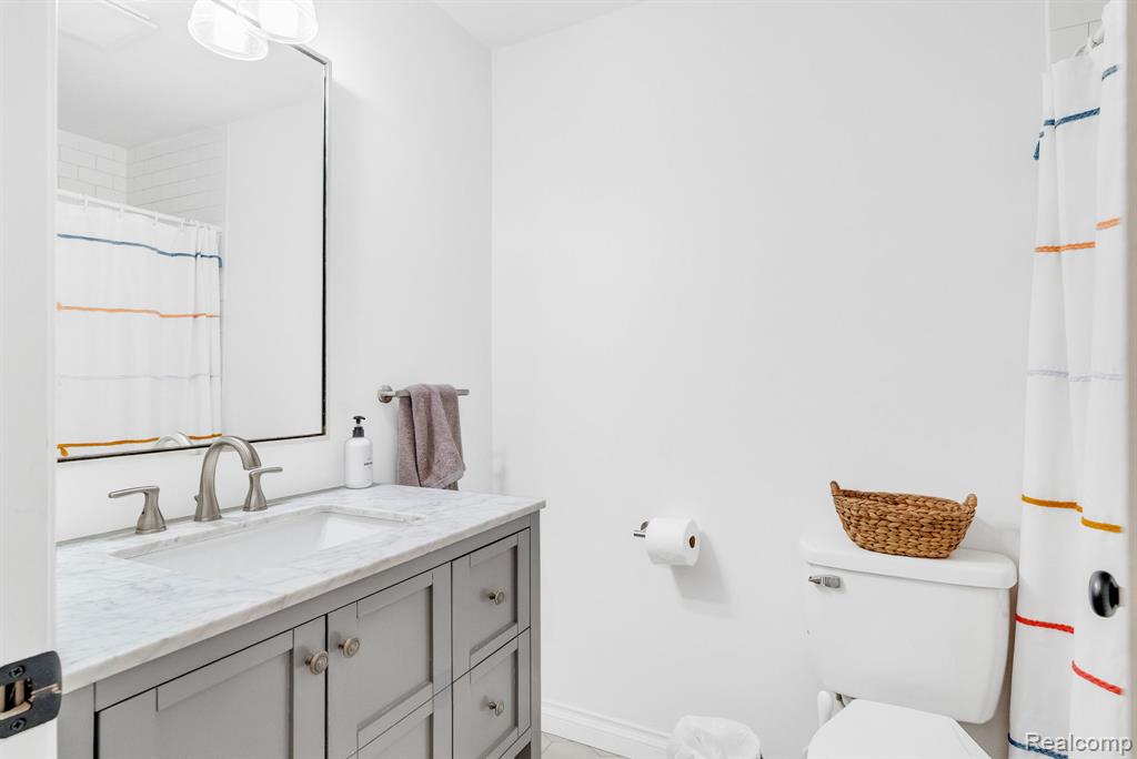 4812 Whitesell Drive, Troy, MI 48085 — Photo 36