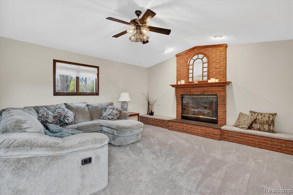 7336 Mustang Drive, Clarkston, MI — Photo 18