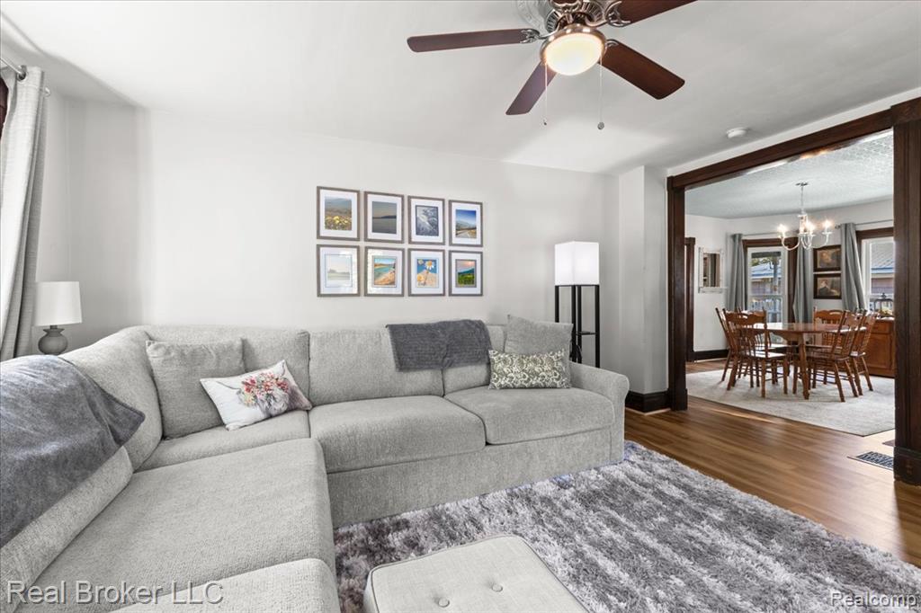 370 E 5th Street, Imlay City, MI 48444 — Photo 13