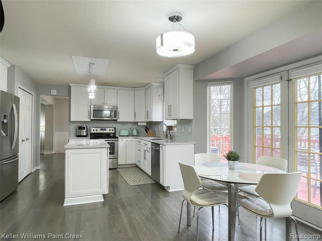 4927 Ravine Court, Ann Arbor, MI 48105 — Photo 6