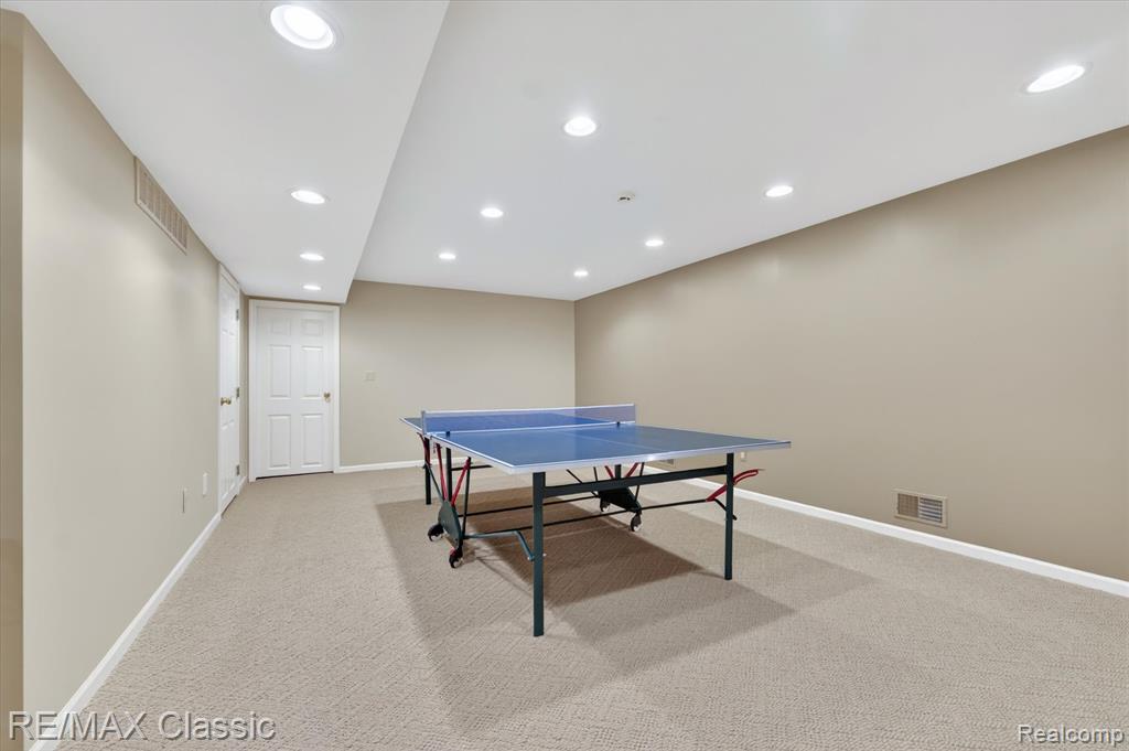12648 Portsmouth Court, Plymouth, MI 48170 — Photo 43