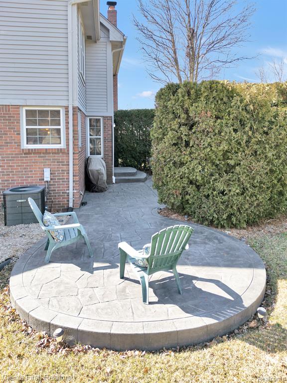 46408 DOUBLETREE Road, Canton, MI 48187 — Photo 3
