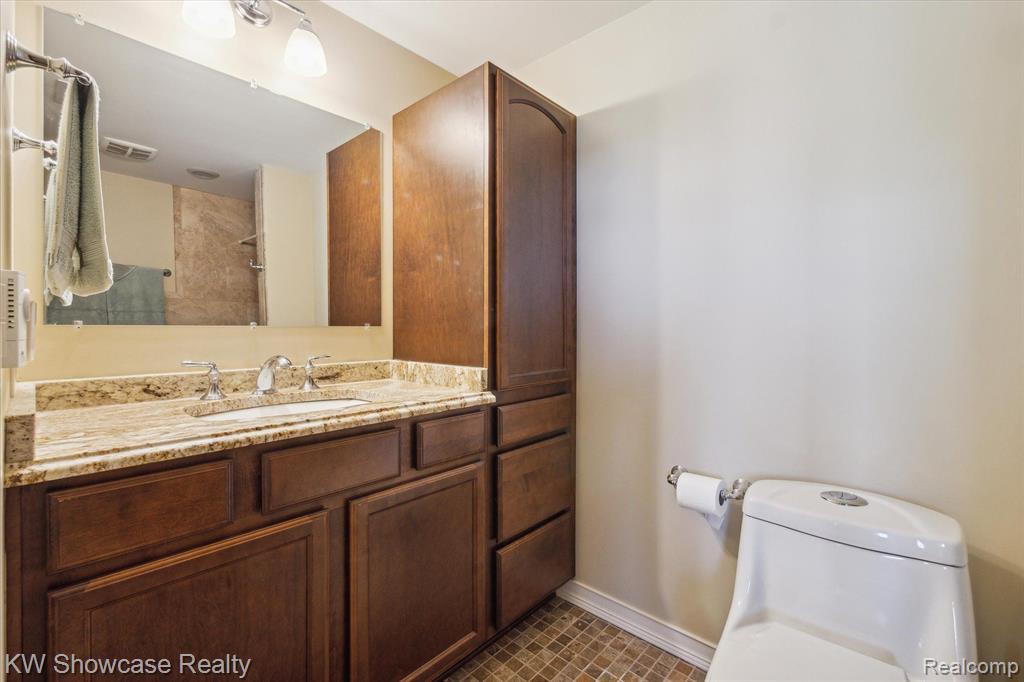 4020 Watuga Street, Commerce Twp, MI 48390 — Photo 33