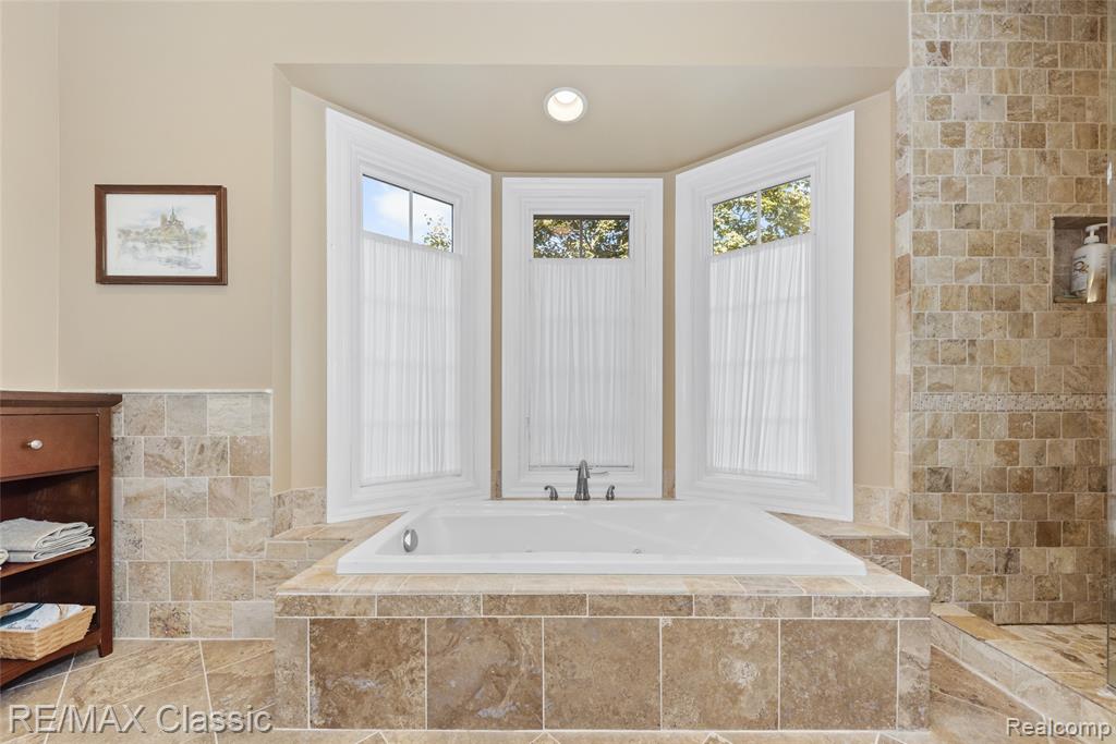 20540 Woodcreek Boulevard, Northville, MI 48167 — Photo 35