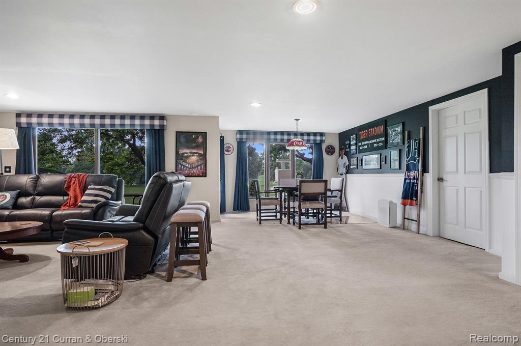 866 GREENVIEW Court, 6, Rochester Hills, MI 48307 — Photo 52