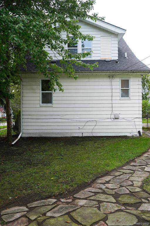 Photo 4