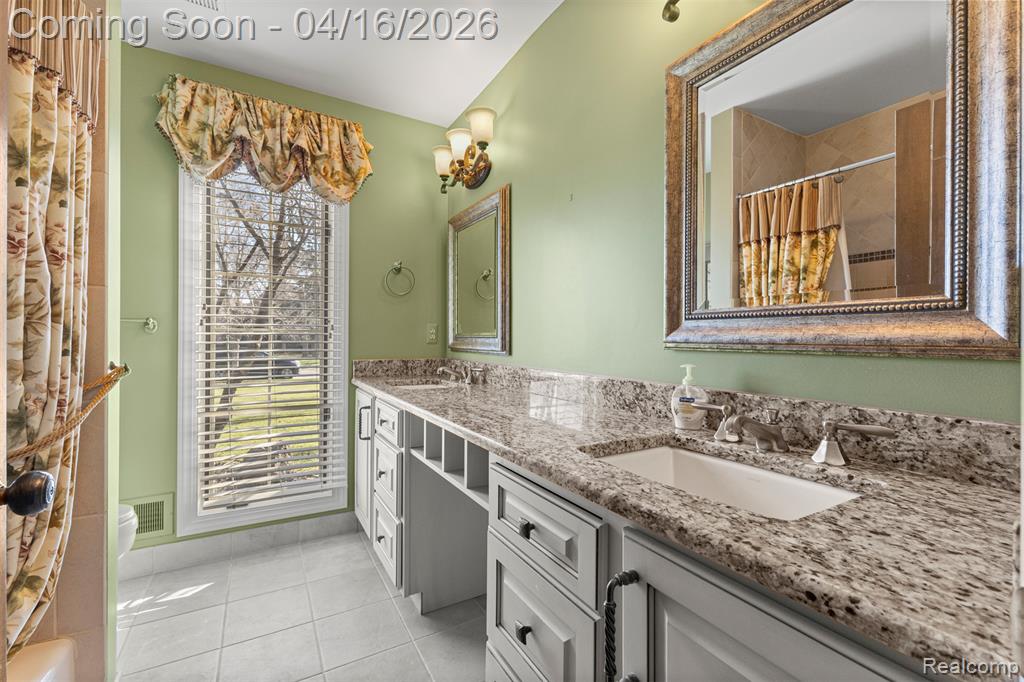 6482 Denton Court, Troy, MI 48098 — Photo 27
