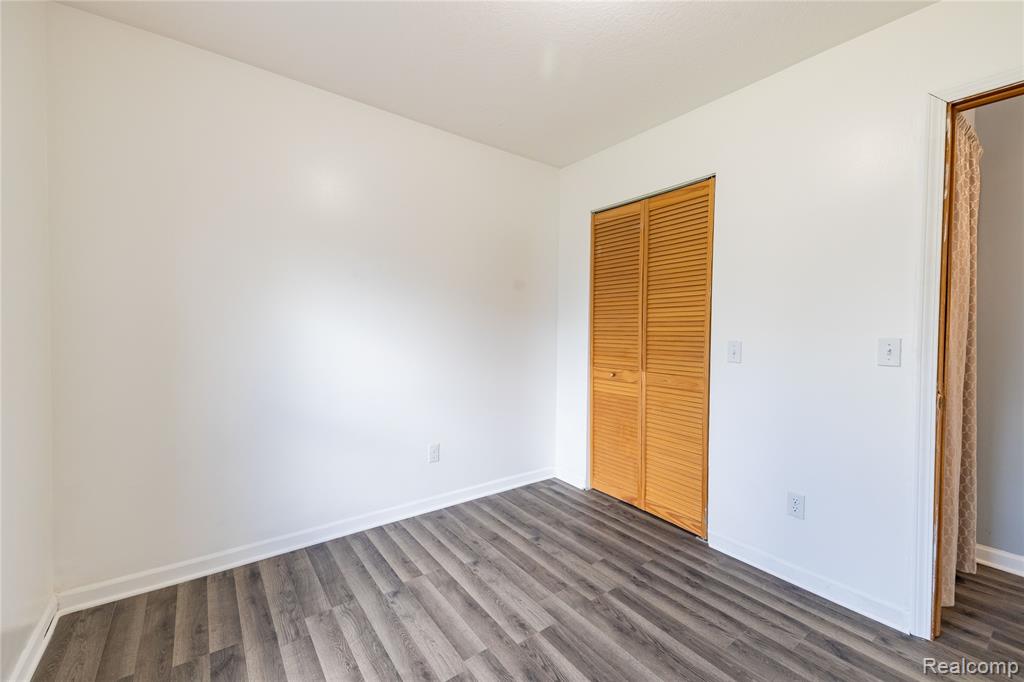 7522 Sovey Drive, Newport, MI 48166 — Photo 12