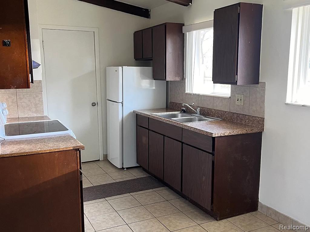 4069 Lafayette Boulevard, Lincoln Park, MI 48146 — Photo 3