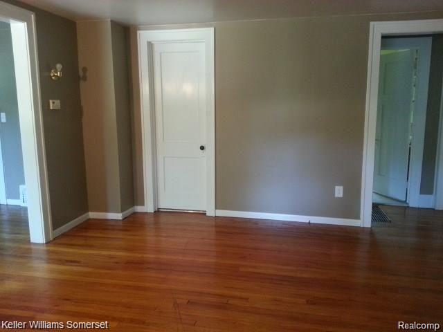 904 N MAPLE Avenue, Royal Oak, MI 48067 — Photo 4