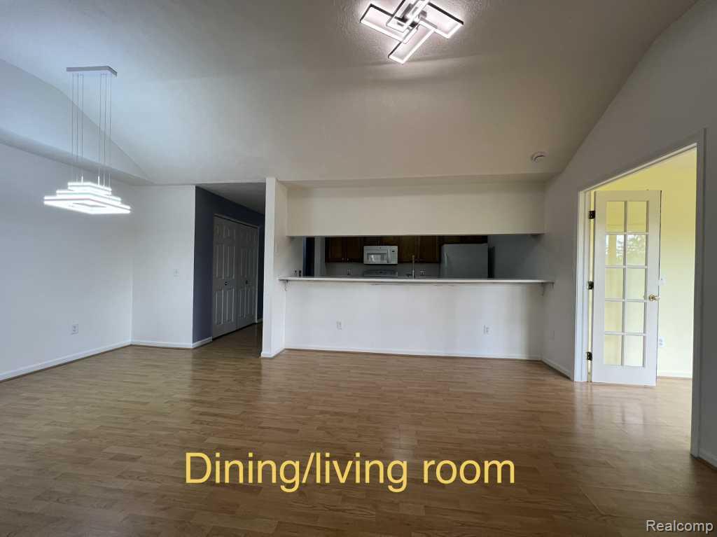 1245 Heatherwood Lane, Ann Arbor, MI 48108 — Photo 7