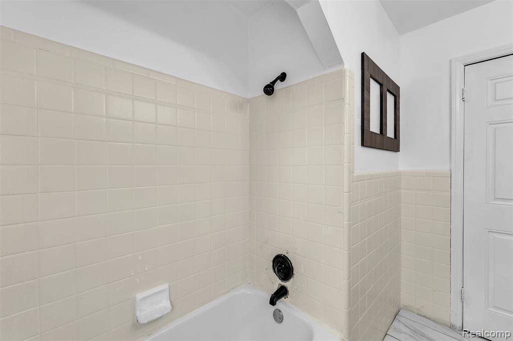 8310 Sirron Street, Detroit, MI 48234 — Photo 27