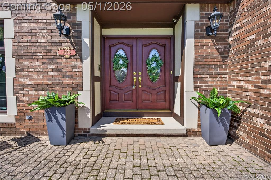 4359 Birch Run Drive, Troy, MI 48098 — Photo 3