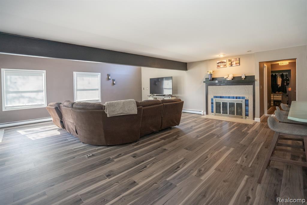 472 CENTRAL Street, Marysville, MI 48040 — Photo 10