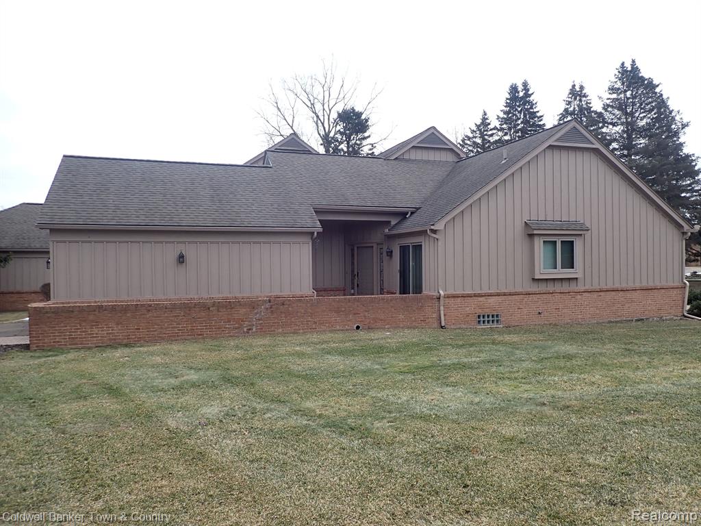 37711 AMBER Drive, Farmington Hills, MI 48331 — Photo 6