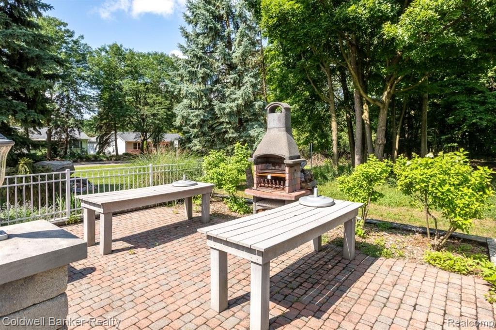 8027 EMERALD Lane W, Westland, MI — Photo 30
