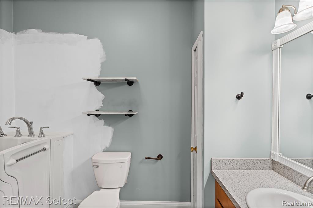 6343 Augusta Street, Swartz Creek, MI 48473 — Photo 35