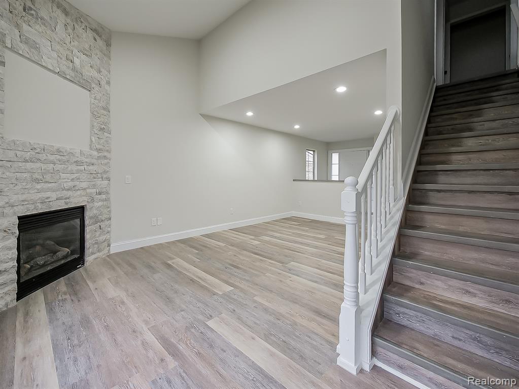 1730 E Woodruff Avenue, Hazel Park, MI 48030 — Photo 9