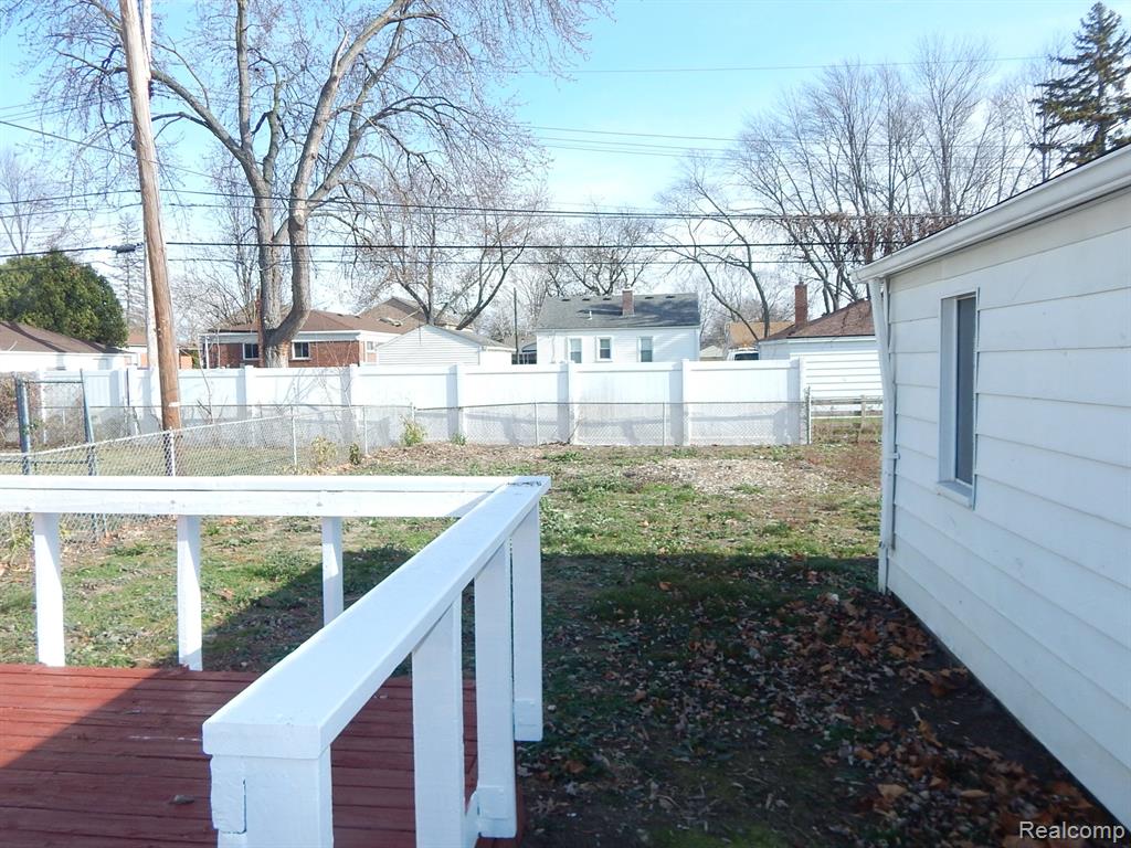 6868 Norborne Avenue, Dearborn Heights, MI 48127 — Photo 19