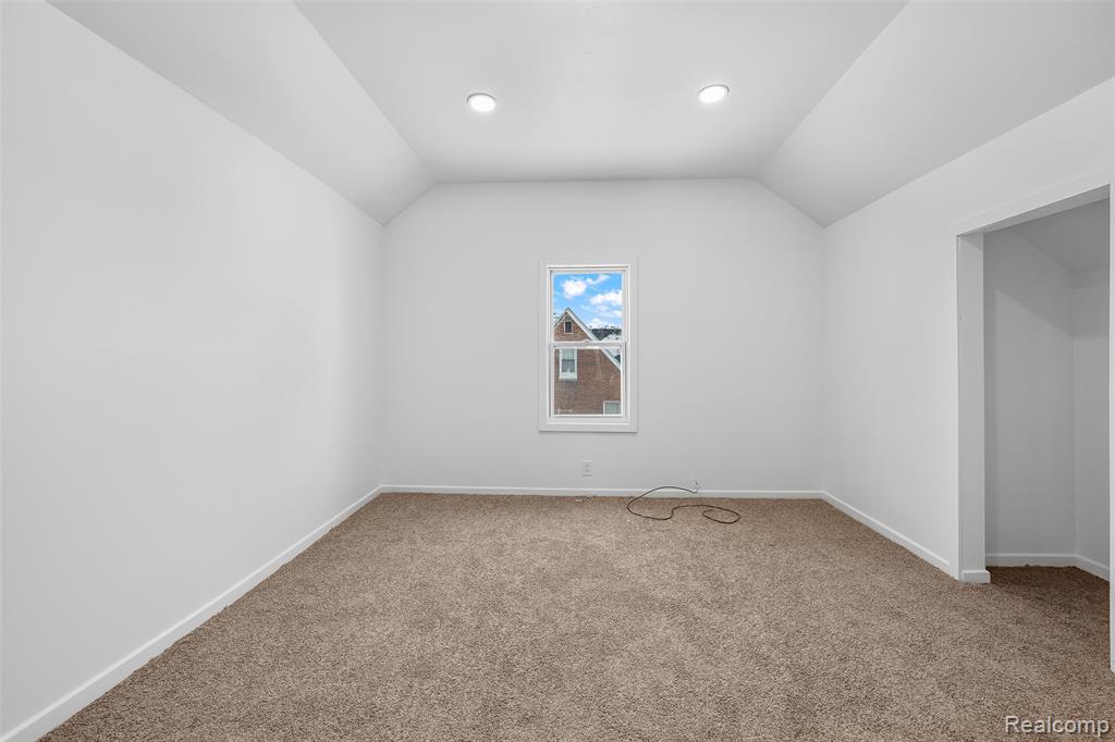 15846 Lesure Street, Detroit, MI 48227 — Photo 38