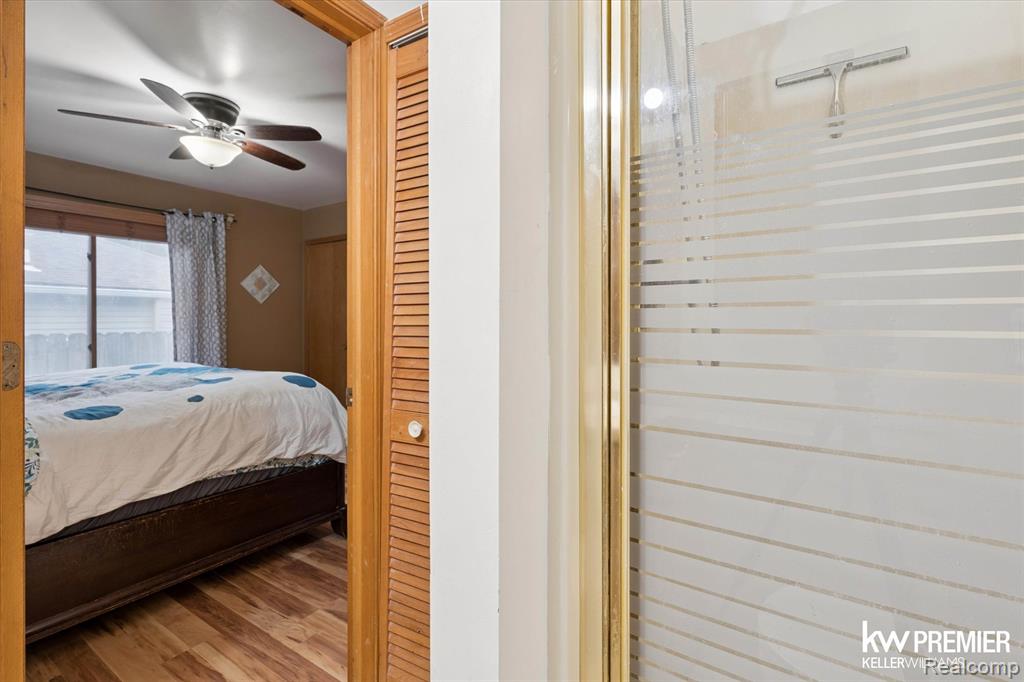 6421 Prairie Lawn Drive, Waterford, MI 48329 — Photo 19
