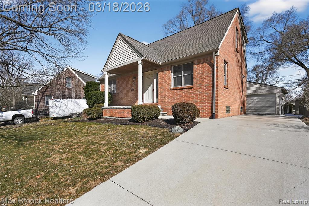 4414 Robinwood Avenue, Royal Oak, MI 48073 — Photo 4