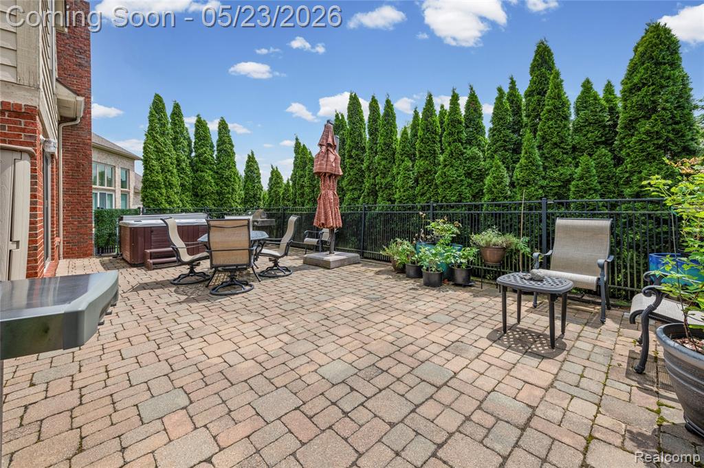 51013 W Hills Drive, Plymouth, MI 48170 — Photo 41
