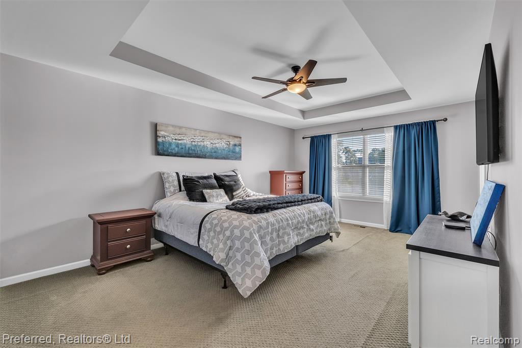 28430 Oakmonte Circle E, New Hudson, MI 48165 — Photo 39