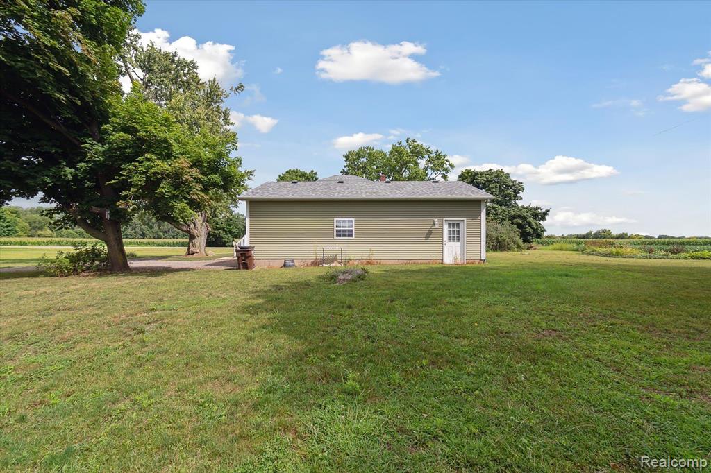 9589 CLINTON MACON Road, Tecumseh, MI 49286 — Photo 47