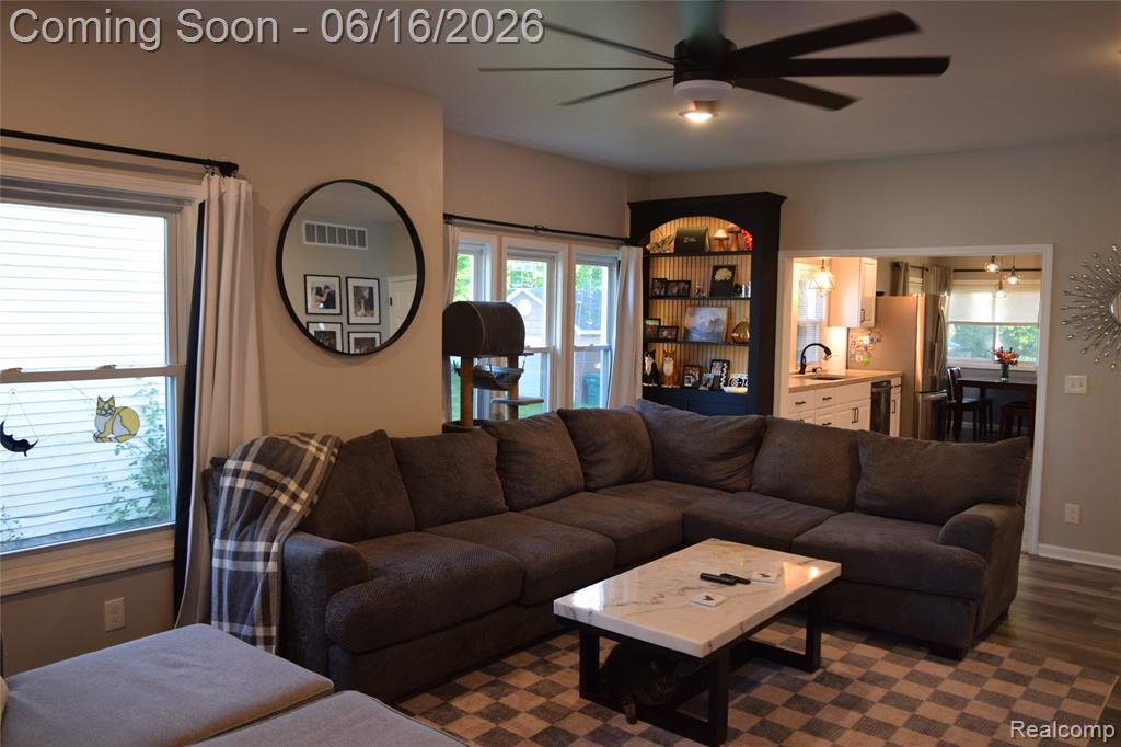 505 N Marquette Street, Durand, MI 48429 — Photo 8