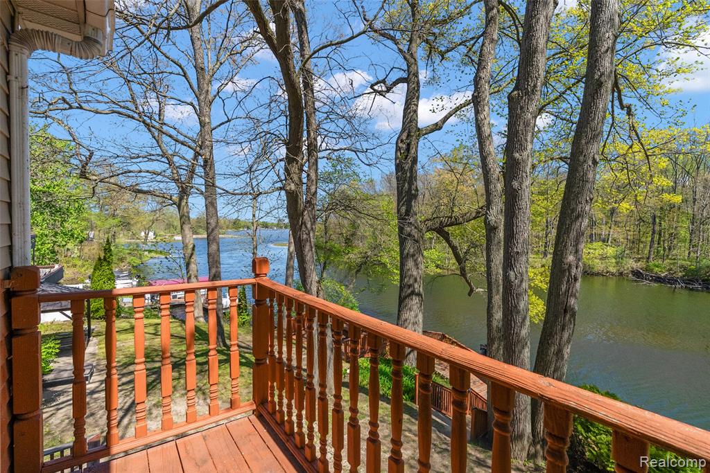 2475 S Ortonville Road, Ortonville, MI 48462 — Photo 36