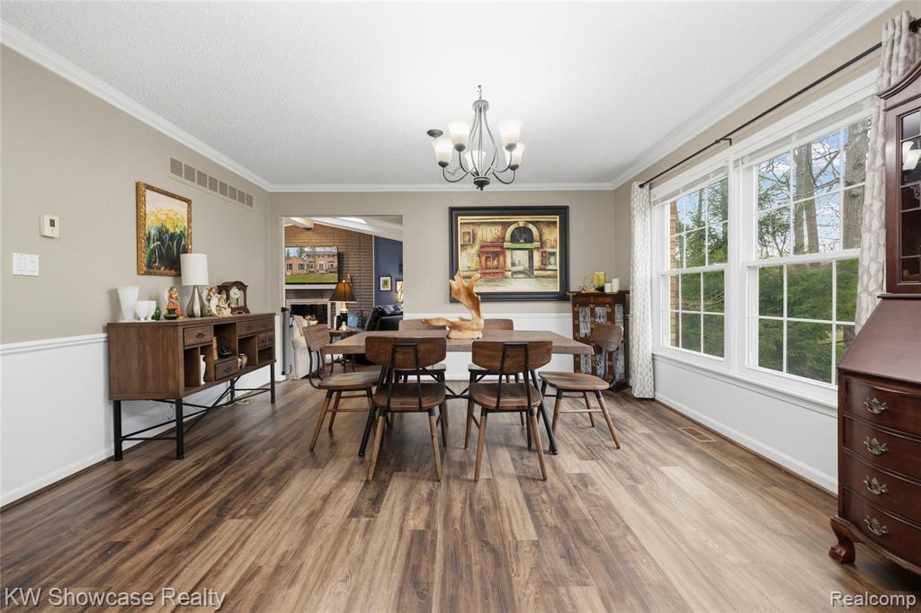 6144 Venice Drive, Commerce Twp, MI 48382 — Photo 14