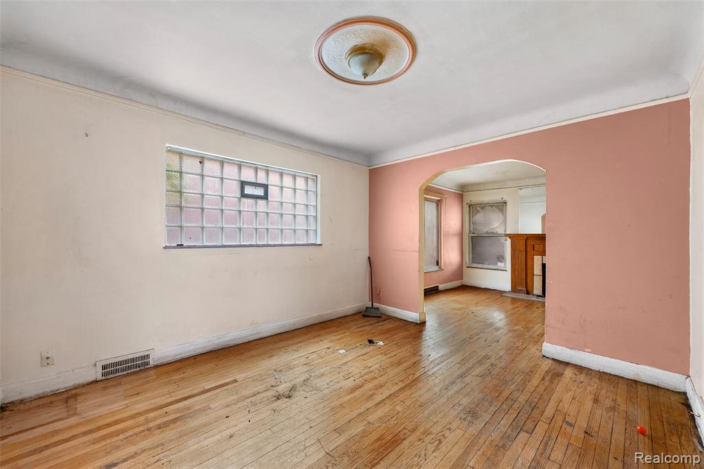 9549 Rutland Street, Detroit, MI 48227 — Photo 9