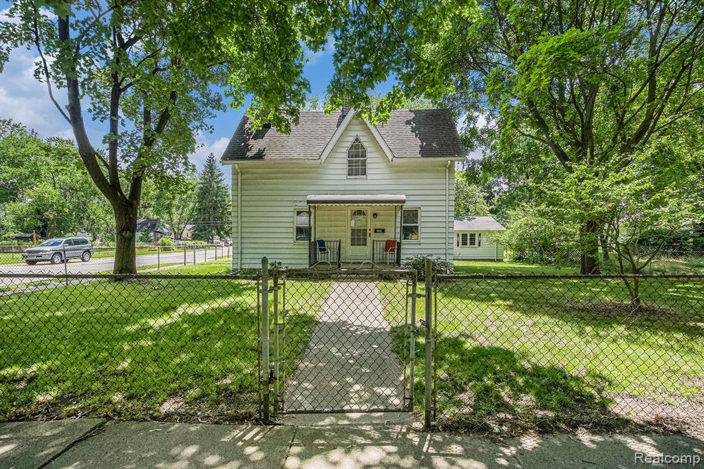 708 E CROSS Street, Ypsilanti, MI 48198 — Photo 2