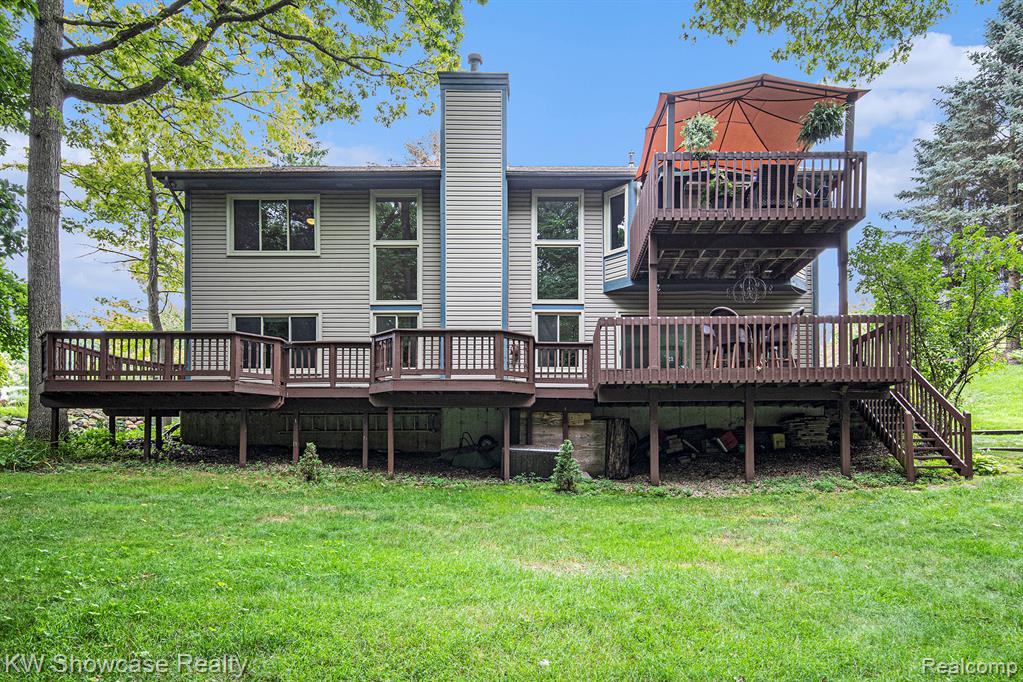 396 Rosario Lane, White Lake, MI — Photo 26