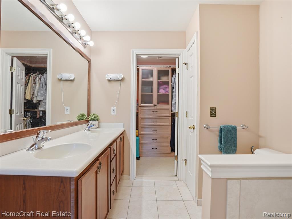 3378 ENDSLEIGH Lane, Ypsilanti, MI 48197 — Photo 13