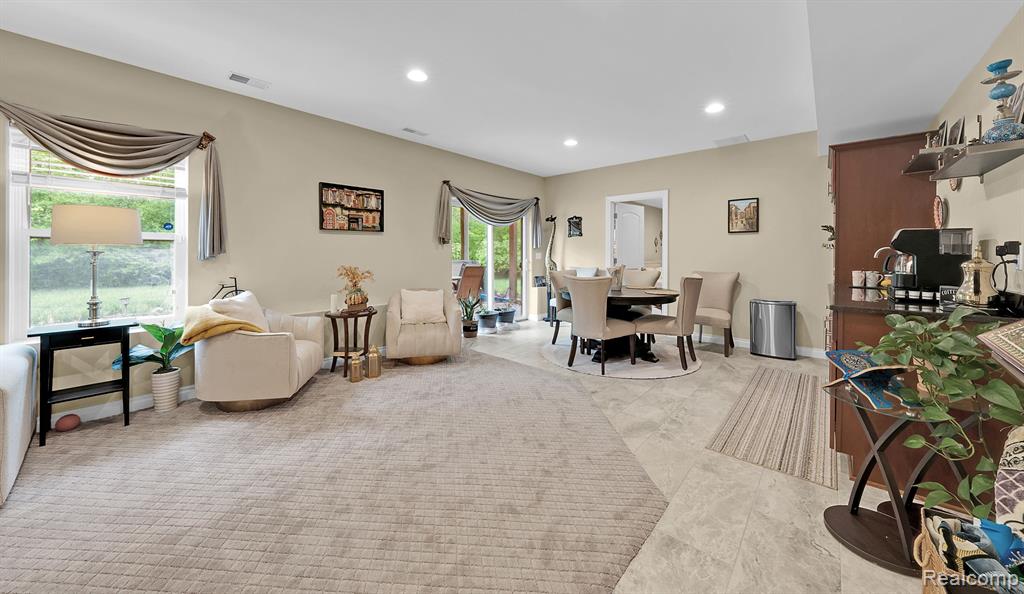 1475 St James Boulevard, Ann Arbor, MI 48108 — Photo 34